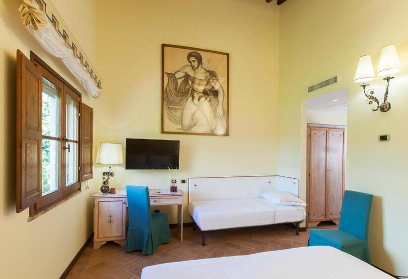 Номер Стандарт Трехместный, Sovana Hotel & Resort