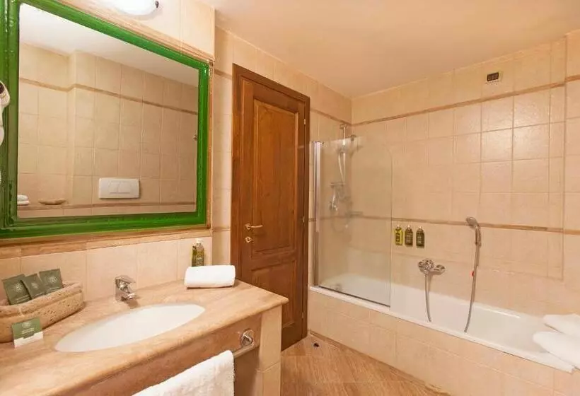 デラックスルーム, Sovana Hotel & Resort