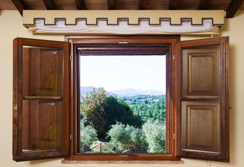 Трехместный Номер Superior, Sovana Hotel & Resort