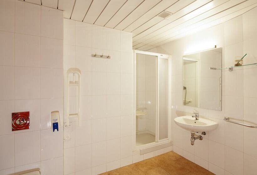 4인용 스탠다드 룸, Abrigall Hostel Masella