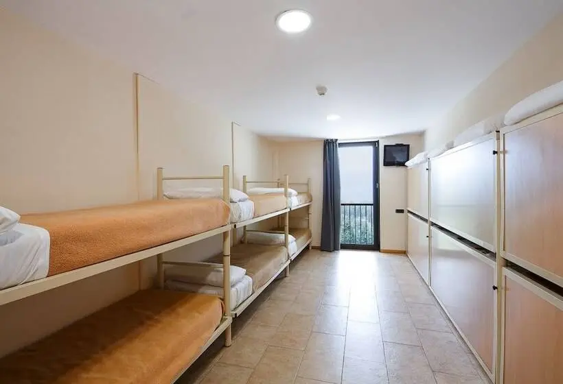 ファミリールーム, Abrigall Hostel Masella
