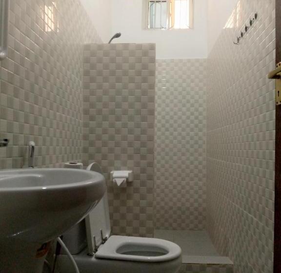 标准间带阳台, Ndiro Beach House Kendwa