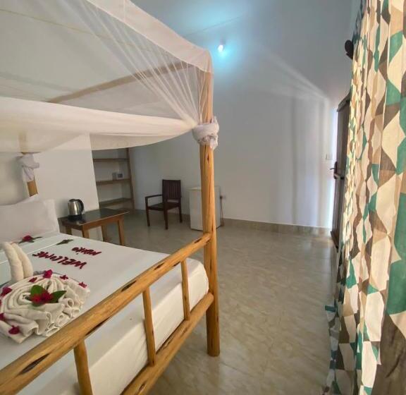 Номер Стандарт Вид на Море с Балконом, Ndiro Beach House Kendwa