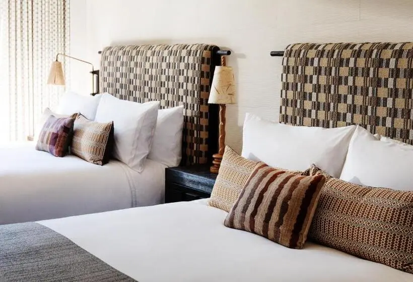 シティビューのデラックスルーム, Downtown Los Angeles Proper Hotel, A Member Of Design Hotels