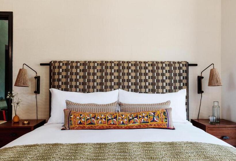 غرفة ديلوكس سرير كينج مطلة على المدينة, Downtown Los Angeles Proper Hotel, A Member Of Design Hotels