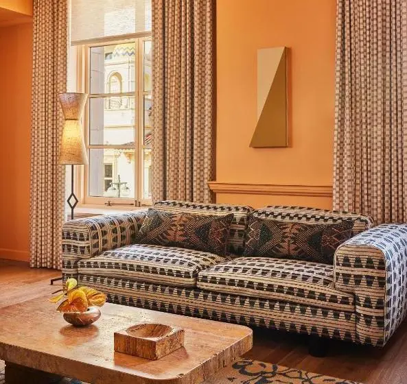 キングサイズベッドのジュニアスイート, Downtown Los Angeles Proper Hotel, A Member Of Design Hotels