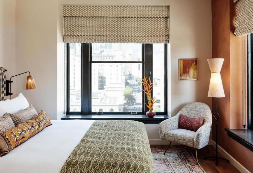 带观景和大床的豪华房间, Downtown Los Angeles Proper Hotel, A Member Of Design Hotels