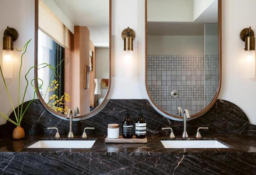 适用于残疾人士的豪华房间, Downtown Los Angeles Proper Hotel, A Member Of Design Hotels