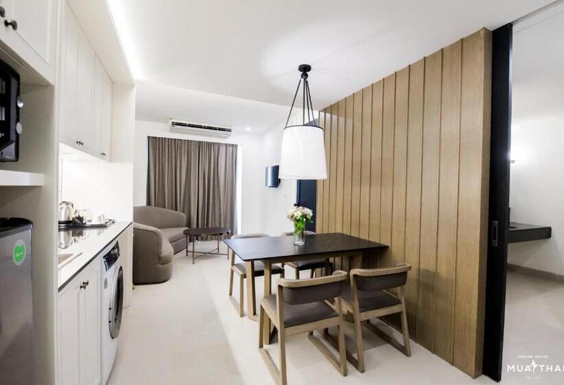 발코니가 있는 스위트, Marina House Muaythai Taiad Phuket