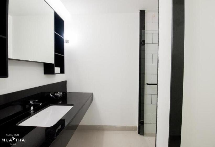 발코니가 있는 스위트, Marina House Muaythai Taiad Phuket