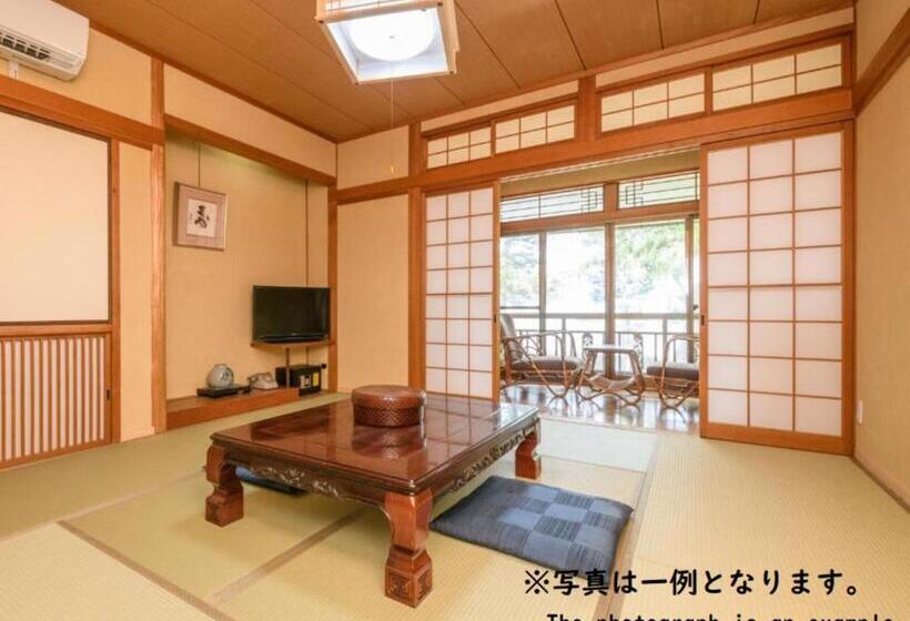 اتاق استاندارد چهارنفره با سرویس بهداشتی مشترک, Tabist Asanokan Annex Iroha Ise