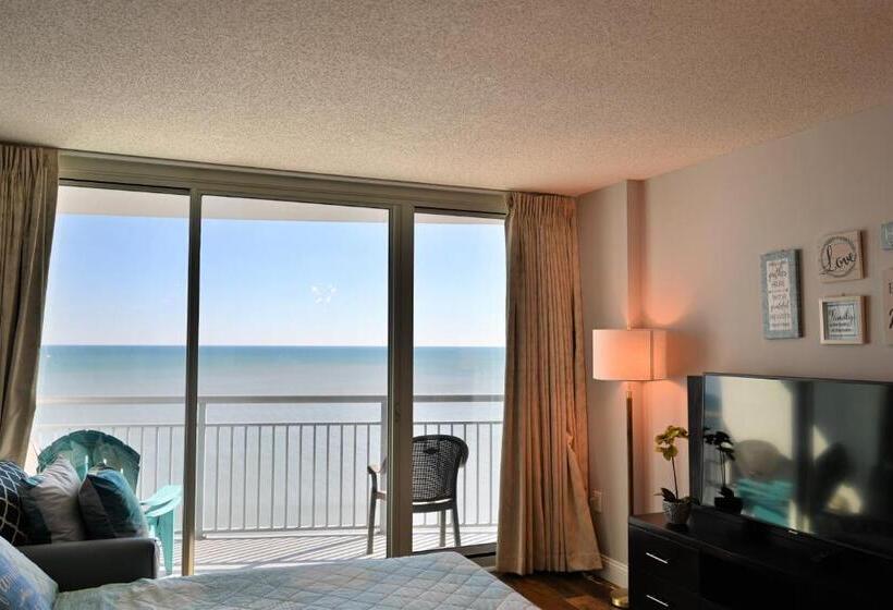 غرفة عائلية مطلّة علي البحر, Luxury 2 Beds 2 Bath Ocean Front Condo