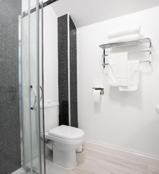 غرفة ديلوكس سرير كينج, Park View R & R   Adult Only   Self Catering   Free Parking   Ev Point