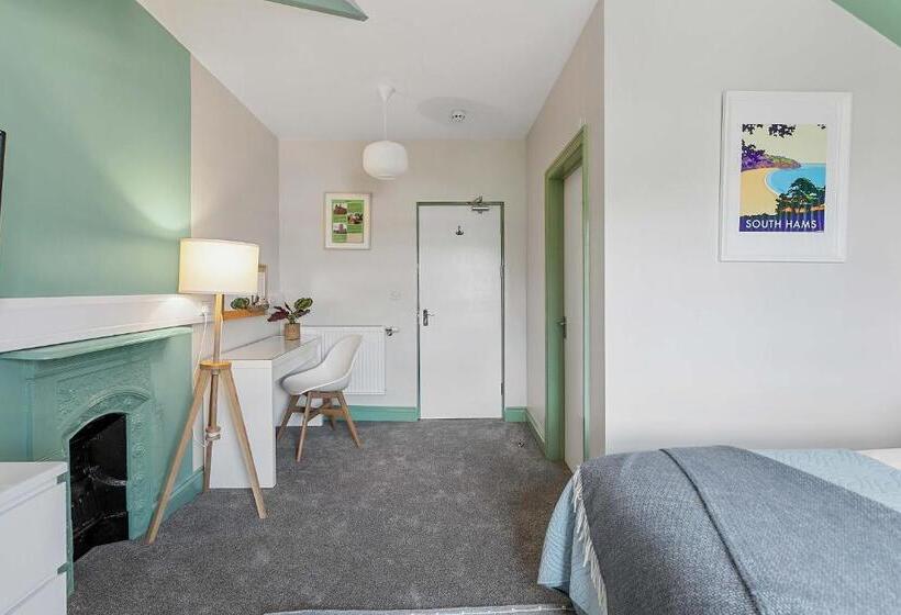 غرفة ديلوكس سرير كينج, Park View R & R   Adult Only   Self Catering   Free Parking   Ev Point