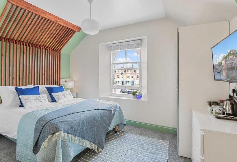 غرفة ديلوكس سرير كينج, Park View R & R   Adult Only   Self Catering   Free Parking   Ev Point