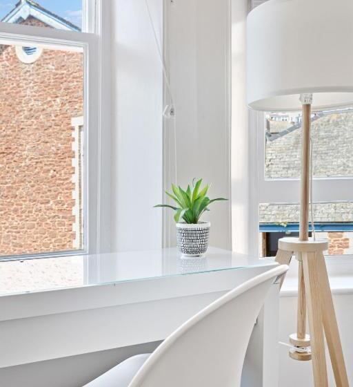 غرفة قياسية سرير كينج, Park View R & R   Adult Only   Self Catering   Free Parking   Ev Point