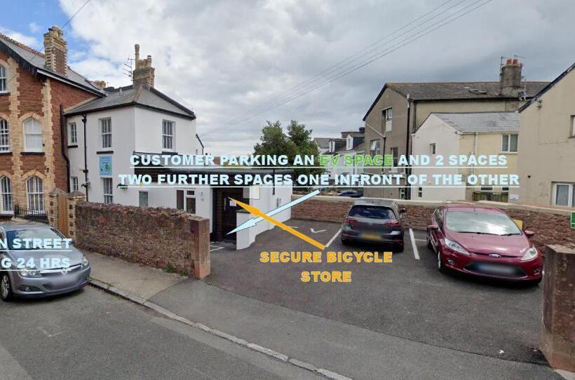 غرفة ديلوكس, Park View R & R   Adult Only   Self Catering   Free Parking   Ev Point