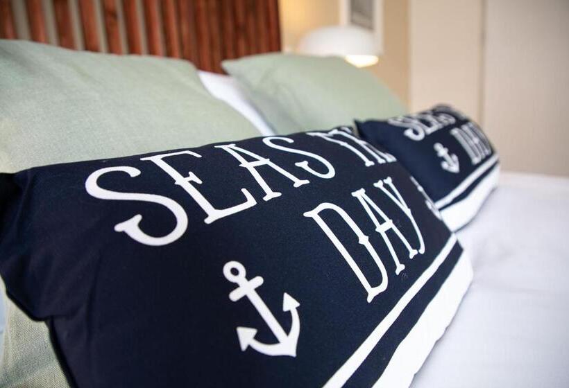 غرفة ديلوكس سرير كينج, Park View R & R   Adult Only   Self Catering   Free Parking   Ev Point