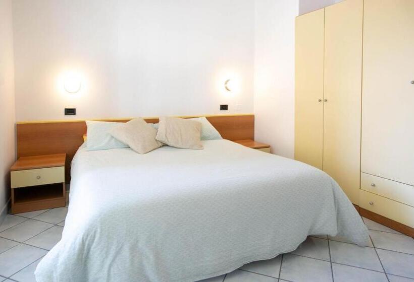 آپارتمان 1 خوابه, Residence Villa Dei Pini