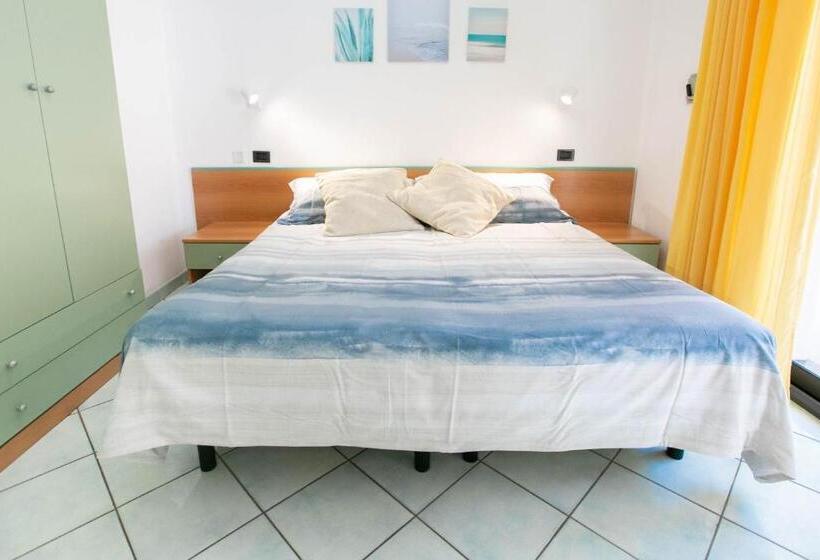 آپارتمان 1 خوابه, Residence Villa Dei Pini