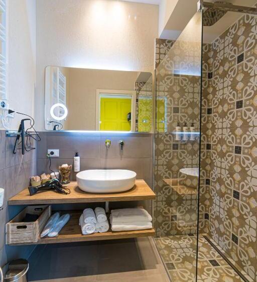 חדר סטנדרט עם מרפסת, B&b Smartfit House   Room & Relax In Pescara