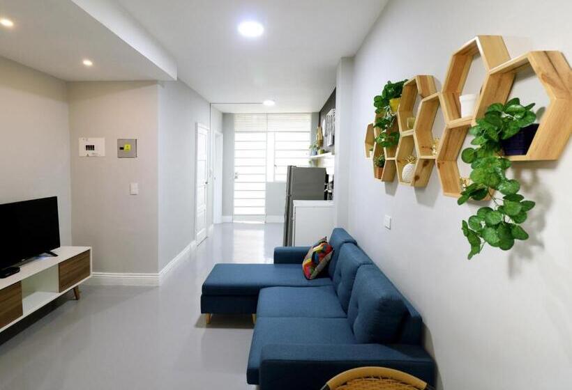 آپارتمان 1 خوابه, 554 Apartments