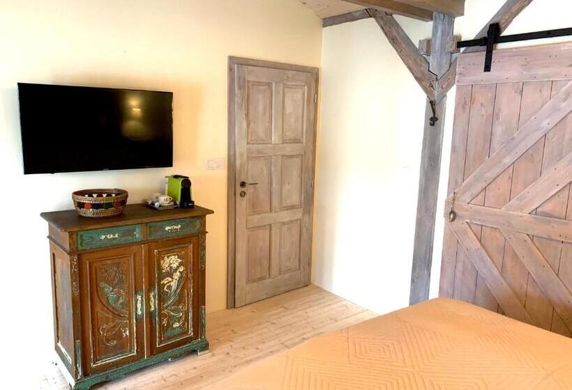 Номер Стандарт с Террасой, Penzion Na Hostici