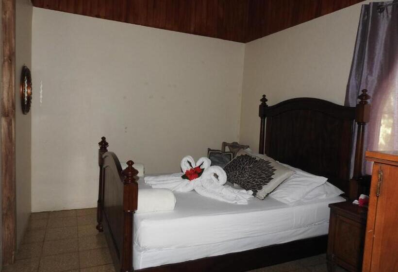 חדר סטנדרט, Rio Celeste Backpackers