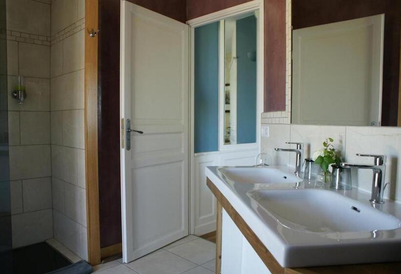 غرفة قياسية, Le Clos Saint Gilles