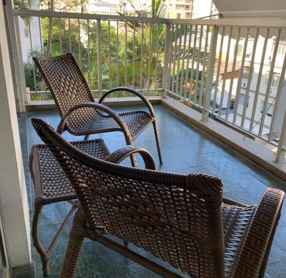 Apartamento 1 Dormitório com Sacada, Excelente Apart Hotel Ipanema