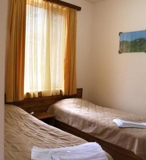 غرفة قياسية, Lucytour