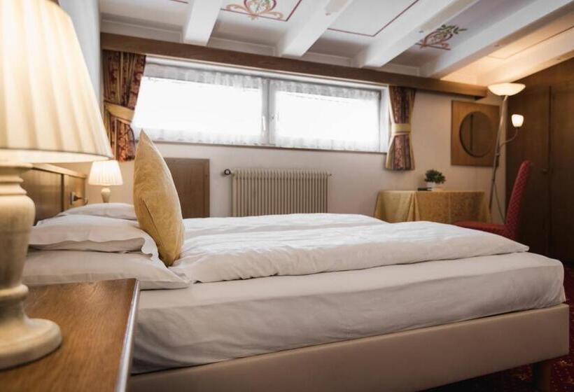 标准间, Monte Cherz