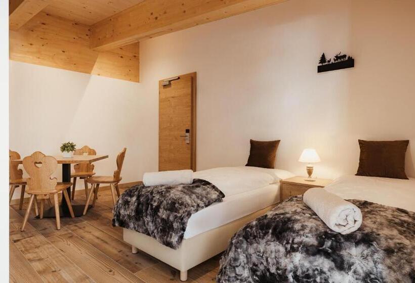 带阳台套房, Monte Cherz