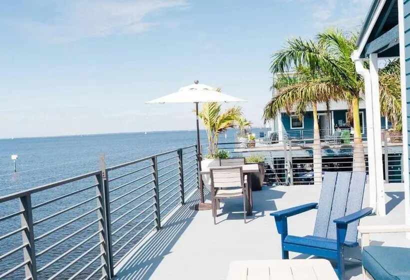 Executive-sviitti, The Suites At Fishermen S Village 2 Bedroom Suites