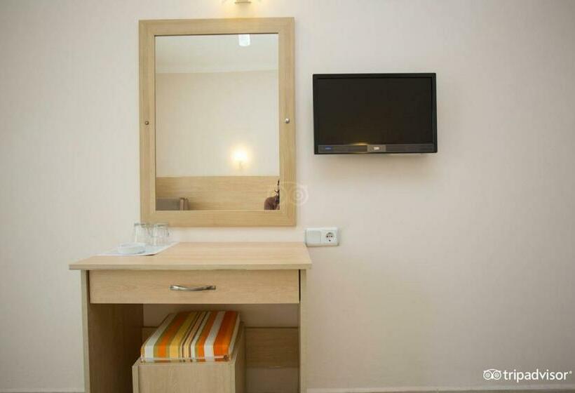 חדר סטנדרט, Viras