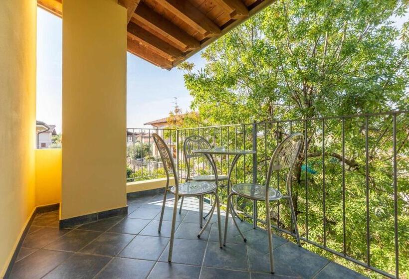 آپارتمان 1 خوابه با بالکن, Residence Il Melograno