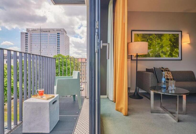 استودیوی پریمیوم, Adina Apartment Hotel Berlin Mitte