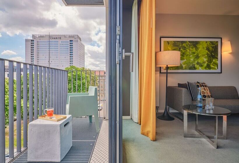 استودیوی استاندارد, Adina Apartment Hotel Berlin Mitte