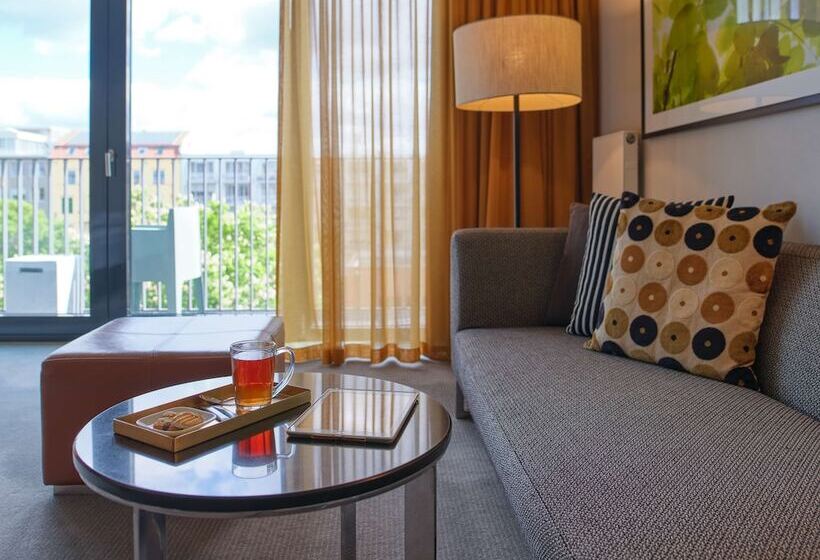 استودیوی استاندارد, Adina Apartment Hotel Berlin Mitte