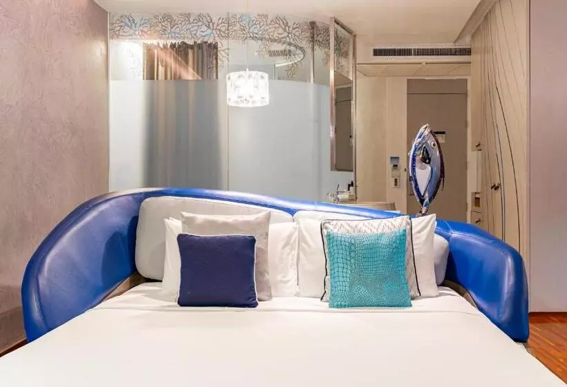 اتاق لوکس با بالکن, Baraquda Heeton Pattaya By Compass Hospitality