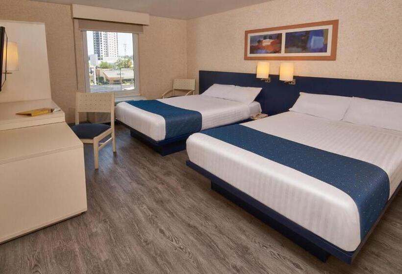 غرفه قياسيه سريرين مزدوجين, City Express By Marriott Puebla Angelopolis