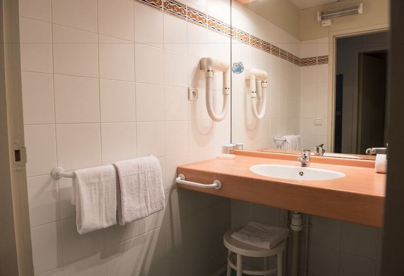 غرفة قياسية, De Jouvence