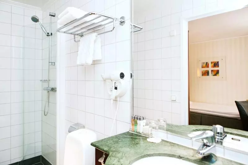 スタンダードシングルルーム, Elite Stadshotellet Västerås