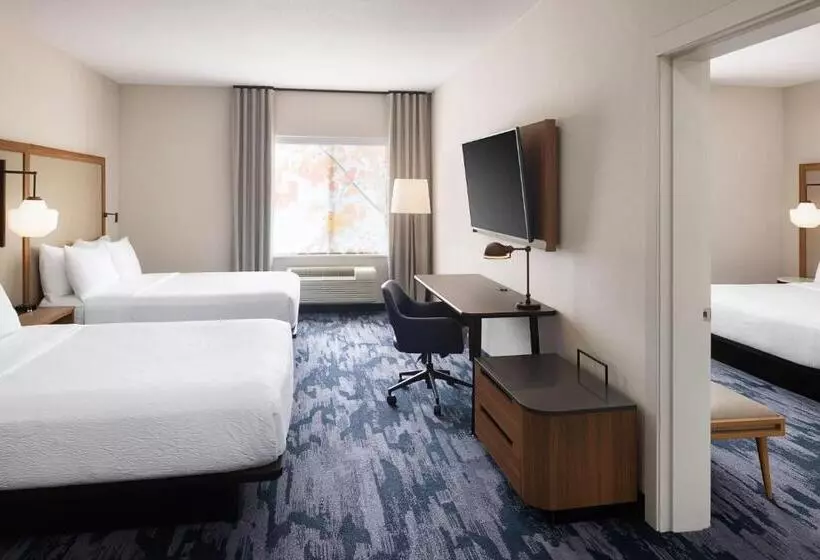 ファミリールーム, Fairfield Inn & Suites By Marriott West Kelowna