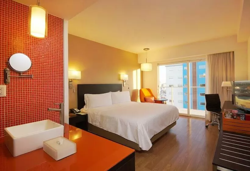 اتاق لوکس, Fiesta Inn Express Ciudad Obregón
