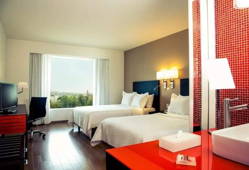 اتاق لوکس, Fiesta Inn Express Ciudad Obregón
