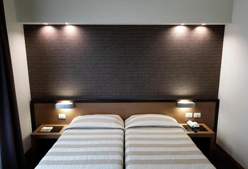 اتاق کلاسیک یک تخته, Hc3