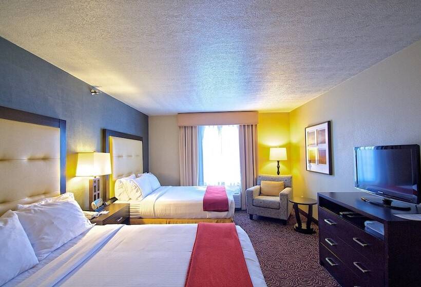 带2个双人床的标准工作室, Holiday Inn Express Ogden, An Ihg