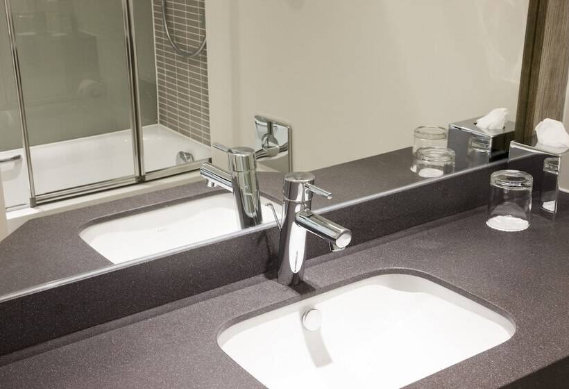 标准间, Holiday Inn Leeds Wakefield M1 Jct40, An Ihg