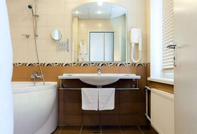 استودیوی استاندارد, Maxima Panorama